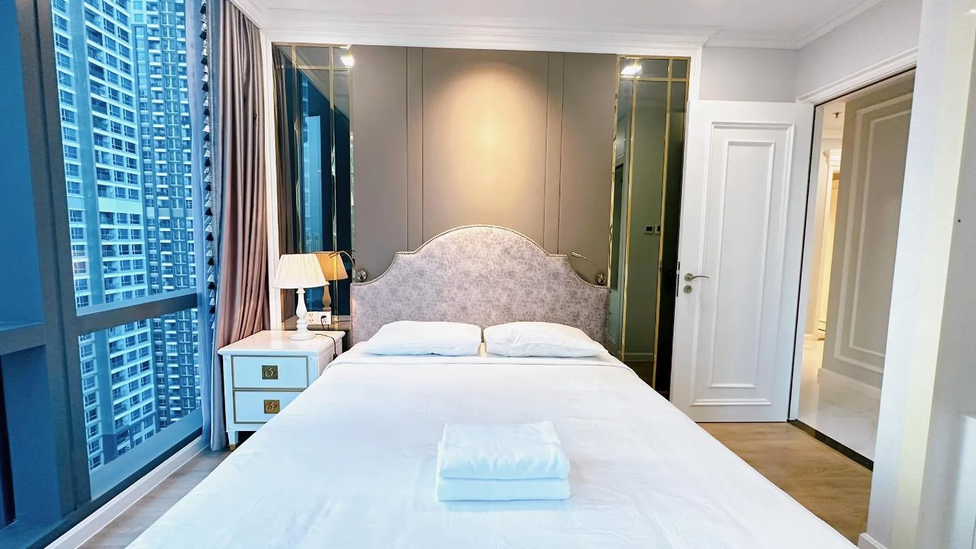Avani Landmark 81 Tower Apartment Ho Chi Minh City Vietnam
